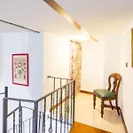 Homely City Apartment By Wonderful Italy