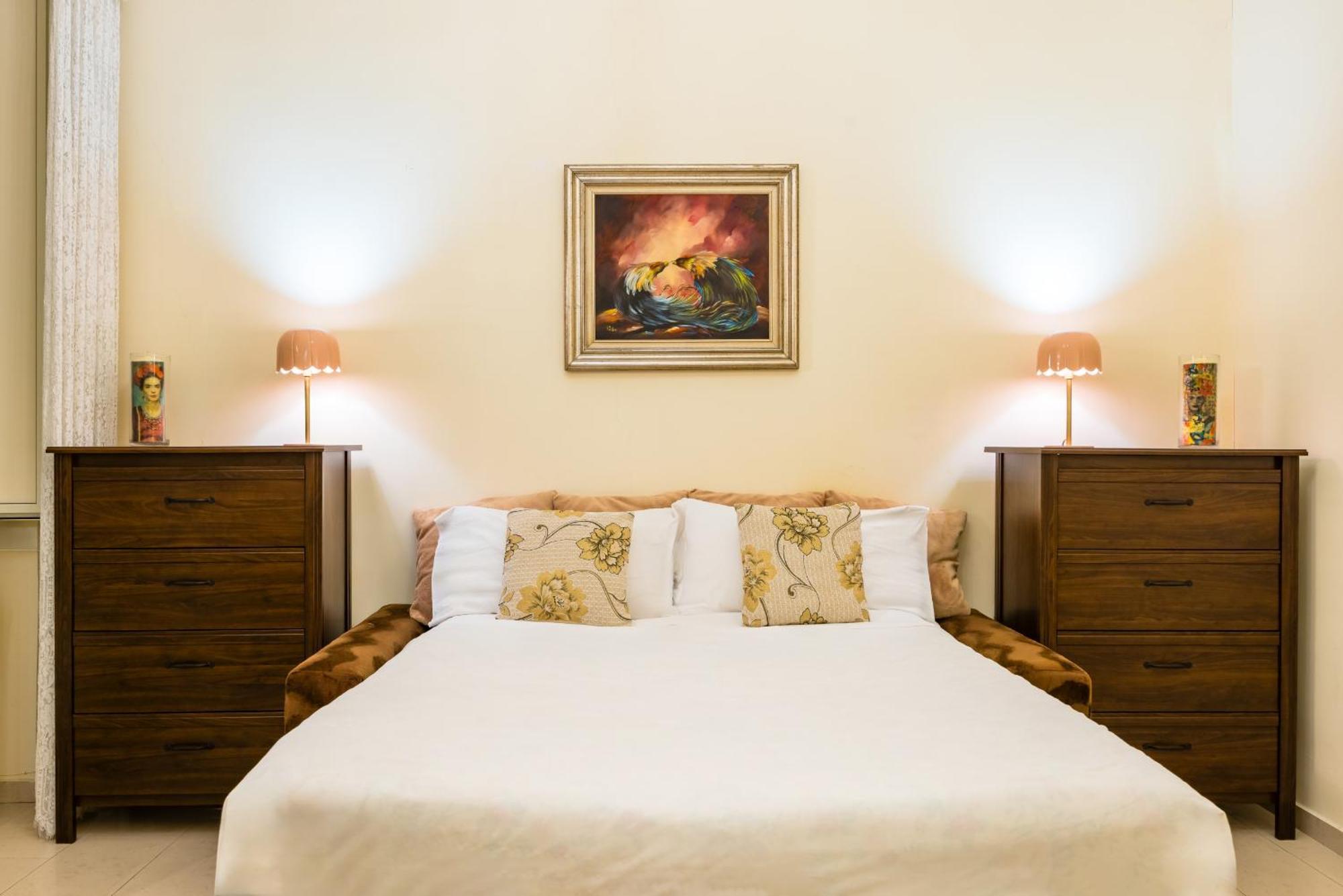 Homely By Wonderful Italy Apartment
