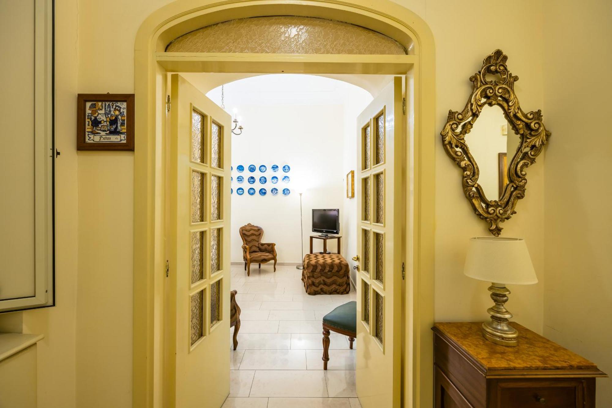 Homely By Wonderful Italy *